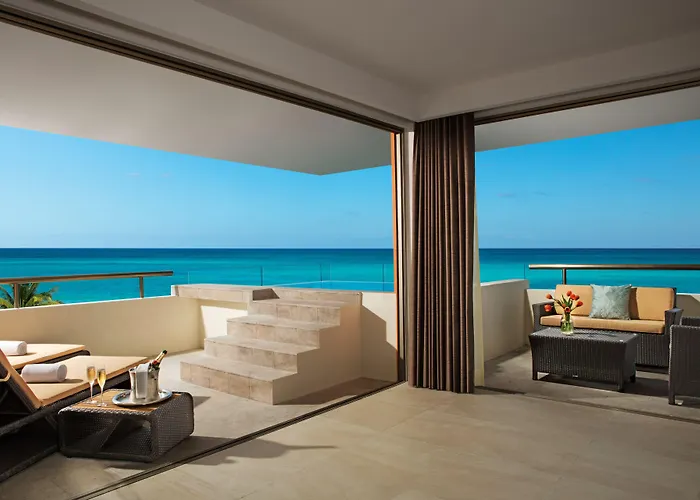 Secrets Aura - Adults Only Resort