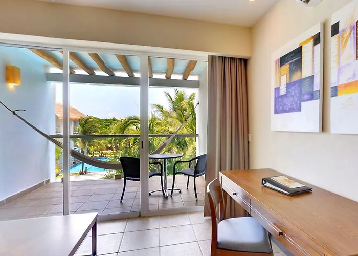 Secrets Aura - Adults Only Resort
