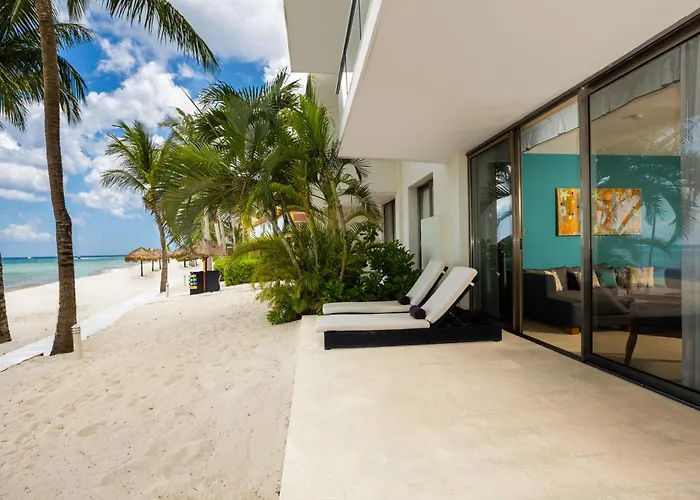 Secrets Aura - Adults Only Resort