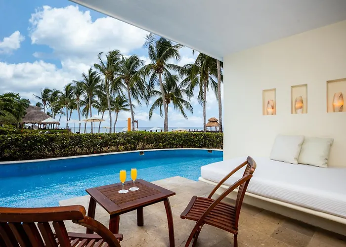 Secrets Aura - Adults Only Resort 4*